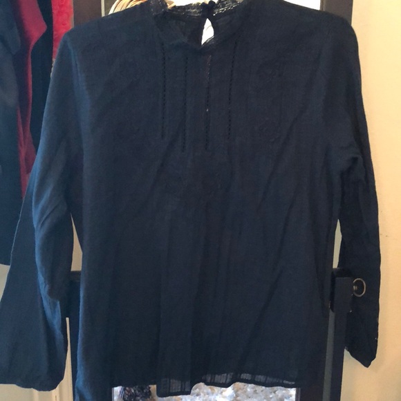 Soft blouse. I have it in different colors - Picture 1 of 3